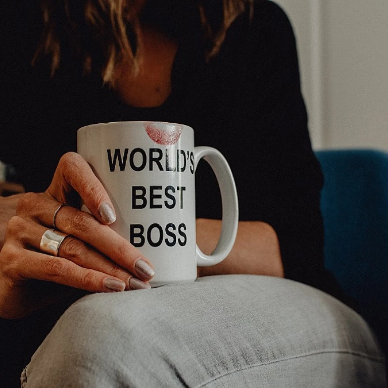 Exploring the Role of an HCM Consultant in Modern HR Data Management